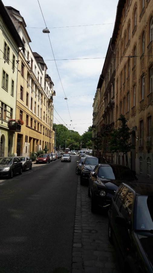Prime Park Apartment Budapeste Exterior foto